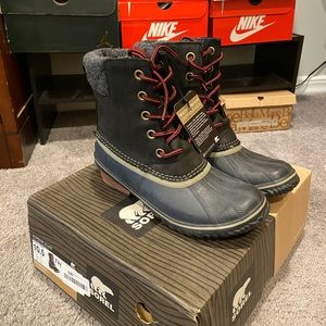 NEW $160 Sorel Slimpack 2